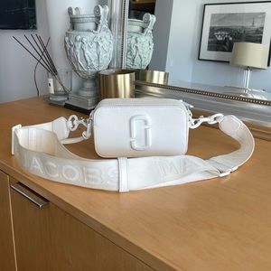 Marc Jacob’s Snapshot White Bag